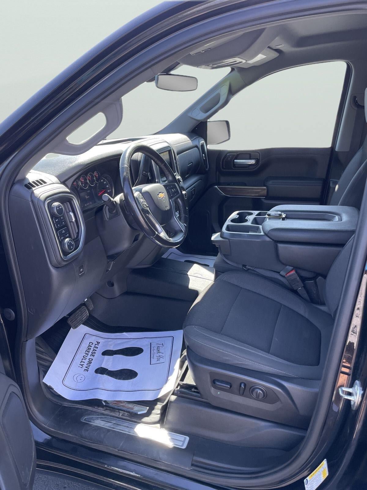 Used 2021 Chevrolet Silverado 1500 LT AWD/4WD image 16