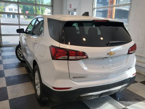 Used 2022 Chevrolet Equinox LT AWD/4WD image 3