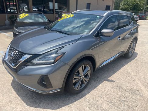 Used 2020 Nissan Murano Platinum FWD image 1