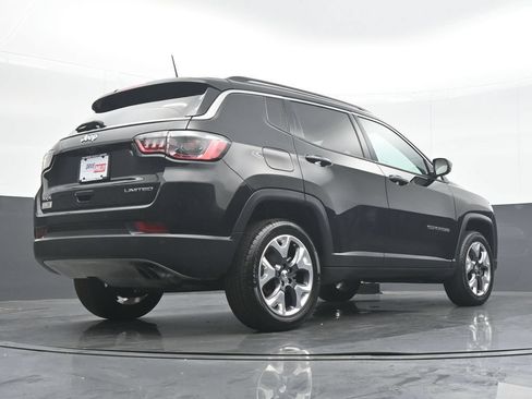 Used 2021 Jeep Compass Limited AWD/4WD image 31