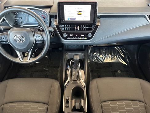 Used 2024 Toyota Corolla SE image 13