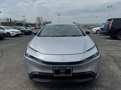 Used 2025 Toyota Prius LE image 16