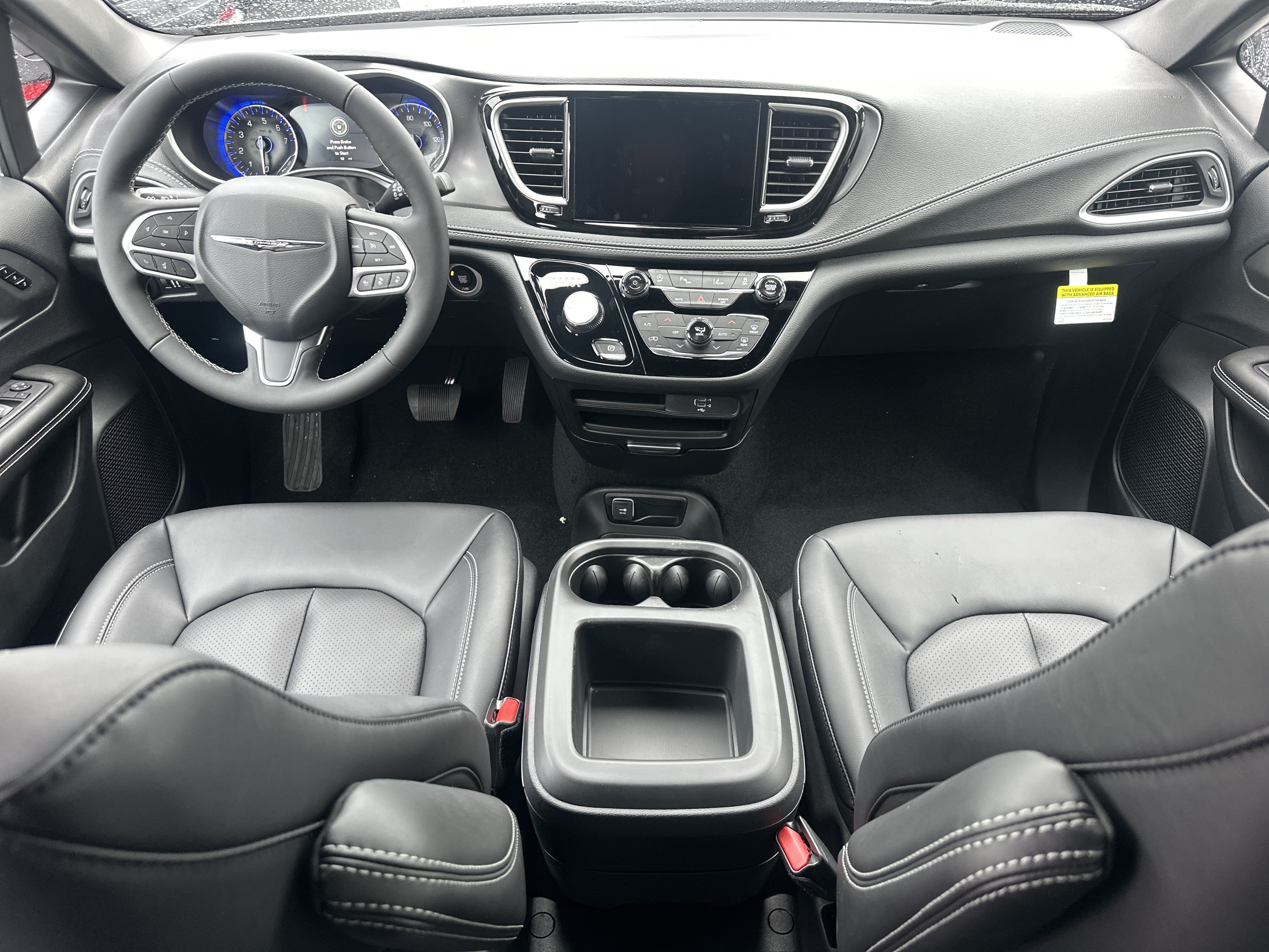 New 2026 Chrysler Pacifica Select AWD/4WD image 26