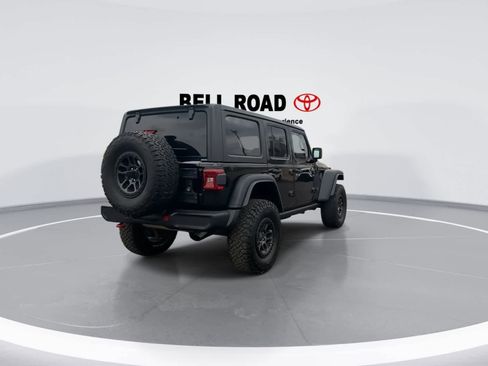 Used 2022 Jeep Wrangler Unlimited Rubicon w/ Xtreme Recon 35" Tire Package AWD/4WD image 9