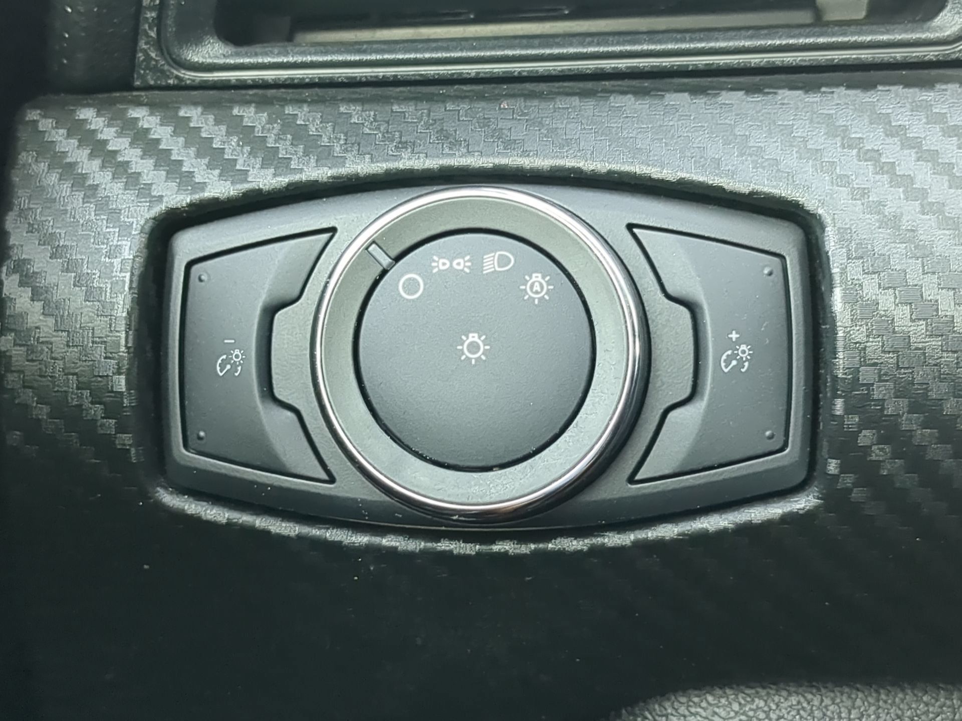Used 2016 Ford Mustang Convertible RWD image 60