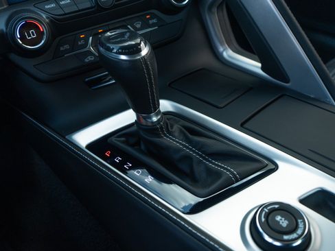 Used 2019 Chevrolet Corvette ZR1 RWD image 26