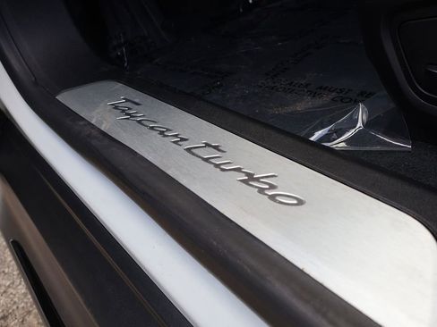 Used 2020 Porsche Taycan Turbo AWD/4WD image 30