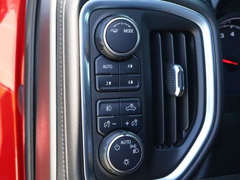 Used 2021 Chevrolet Silverado 1500 RST w/ Texas Edition Plus image 26