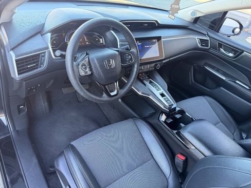 Used 2019 Honda Clarity Plug-In Hybrid image 24