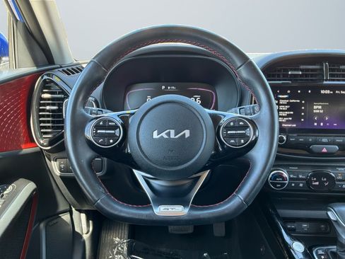 Used 2023 Kia Soul GT-Line w/ GT-Line Technology Package FWD image 11