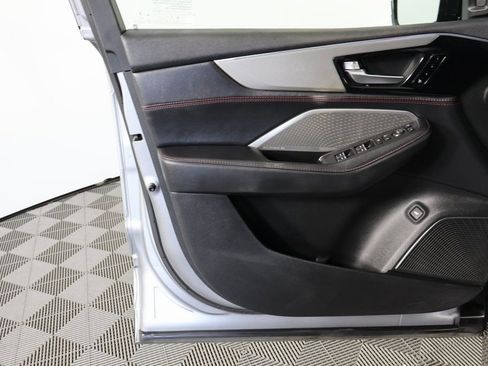 Used 2022 Acura MDX A-Spec image 13