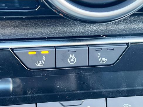 Used 2025 Nissan Sentra SR w/ SR Premium Package image 20