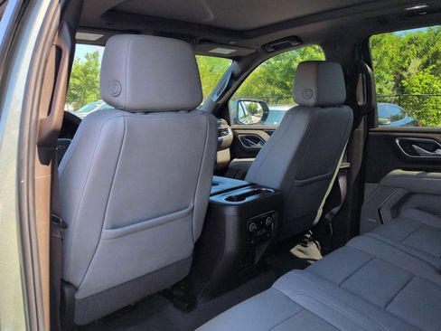 Used 2023 Chevrolet Tahoe Z71 AWD/4WD image 19