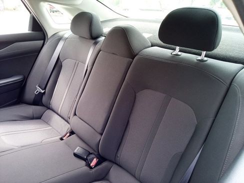 Used 2024 Kia K5 LXS image 14