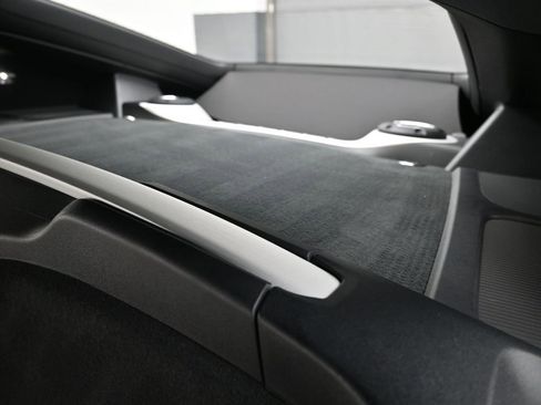 Used 2025 Porsche 718 Cayman image 6