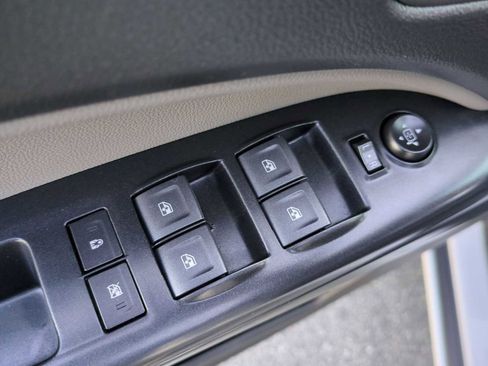 Used 2021 Chevrolet Colorado W/T w/ Custom Special Edition image 11