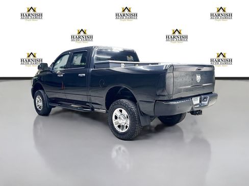 Used 2017 RAM 2500 Tradesman w/ Chrome Appearance Group AWD/4WD image 9