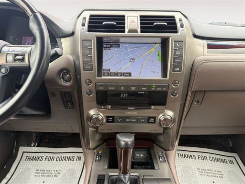 Used 2019 Lexus GX 460 Premium AWD/4WD image 13