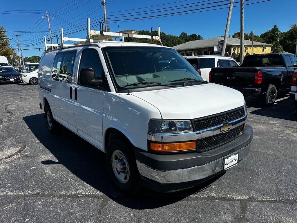 Used 2021 Chevrolet Express 2500 w/ Driver Convenience Package RWD image 6