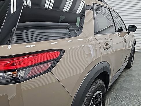 Used 2024 Nissan Pathfinder Rock Creek image 10