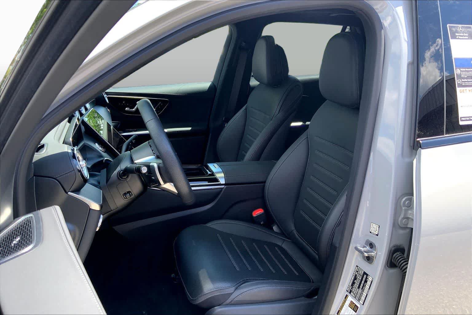 Certified 2026 Mercedes-Benz GLC 300 4MATIC image 9