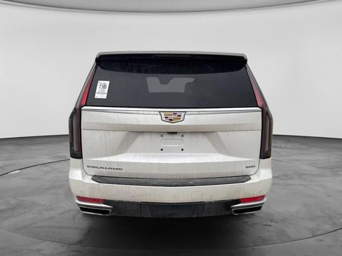 Used 2023 Cadillac Escalade Premium Luxury Platinum w/ Heavy-Duty Trailer Package AWD/4WD image 8