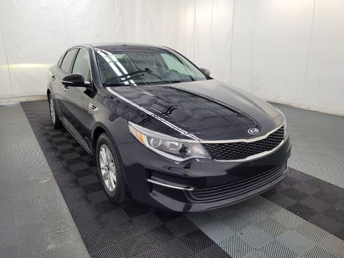 Used 2017 Kia Optima LX FWD image 13