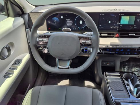 New 2026 Hyundai Ioniq 5 SEL AWD/4WD image 12