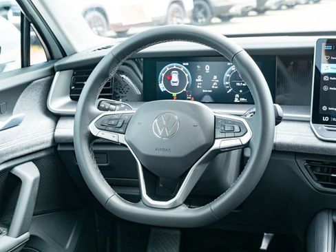 New 2026 Volkswagen Tiguan S FWD image 33