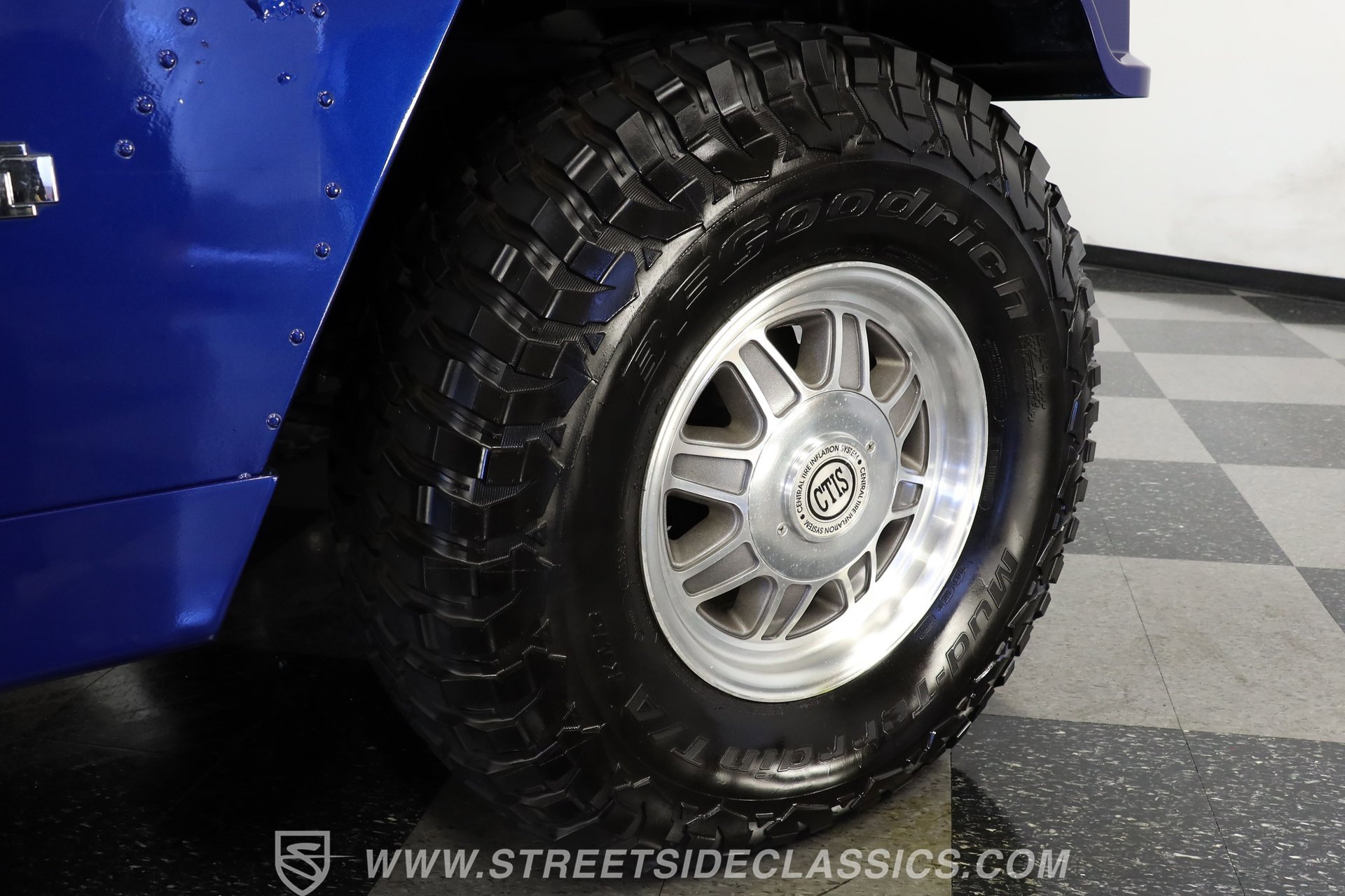 Used 2003 HUMMER H1 2-Door Hard Top AWD/4WD image 30