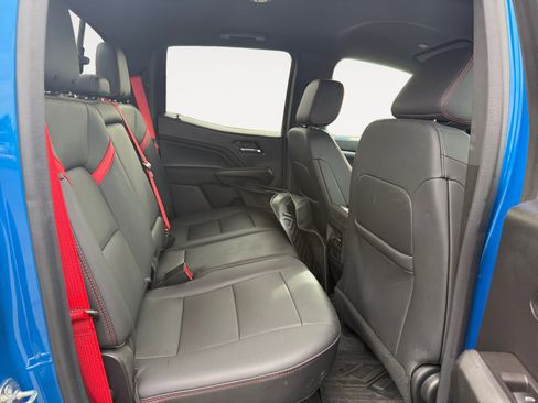 Used 2023 Chevrolet Colorado Z71 w/ Z71 Convenience Package 2 image 18