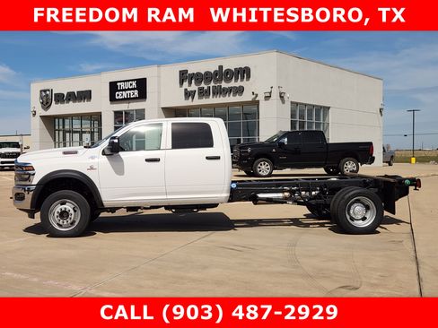 New 2026 RAM 5500 Tradesman w/ Chrome Appearance Group image 3
