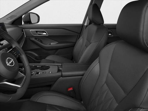 New 2026 Nissan Rogue Platinum image 6