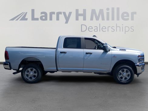 New 2025 RAM 2500 Big Horn image 6