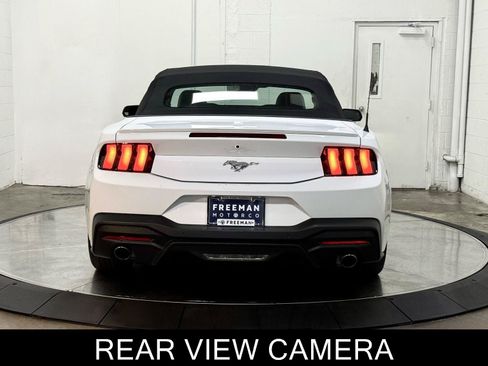Used 2024 Ford Mustang Premium RWD image 7