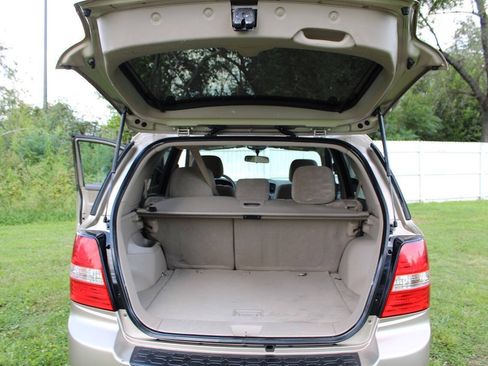 Used 2008 Kia Sorento 2WD image 29