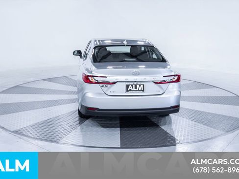 Used 2025 Toyota Camry LE image 8