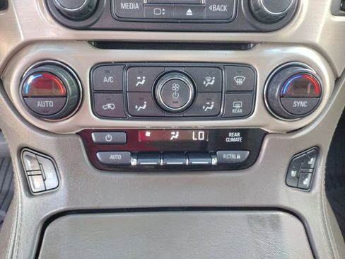 Used 2019 GMC Yukon XL Denali w/ Open Road Package image 43