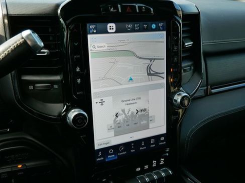 Used 2024 RAM 3500 Limited image 22