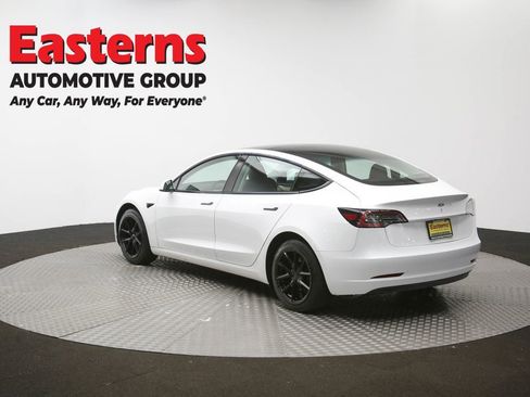Used 2023 Tesla Model 3 Standard Range image 62