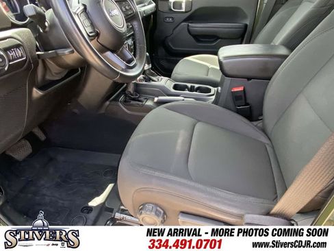 Used 2021 Jeep Wrangler Unlimited Sport AWD/4WD image 17