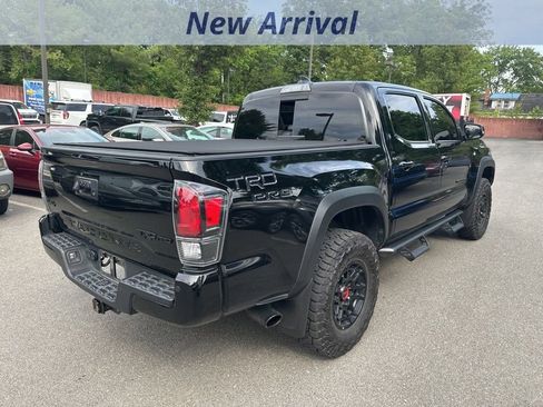Used 2023 Toyota Tacoma TRD Pro AWD/4WD image 9
