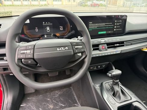 New 2026 Kia K4 FWD image 13
