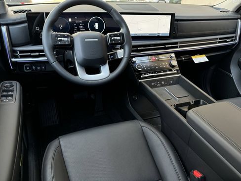 New 2025 Hyundai Santa Fe Limited image 2