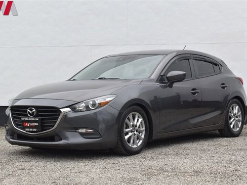Used 2018 MAZDA MAZDA3 Sport FWD image 8