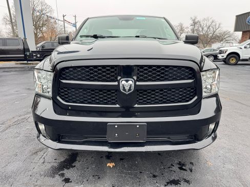 Used 2019 RAM 1500 Express image 2