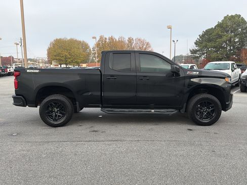 Used 2019 Chevrolet Silverado 1500 Custom Trail Boss w/ Custom Convenience Package image 5