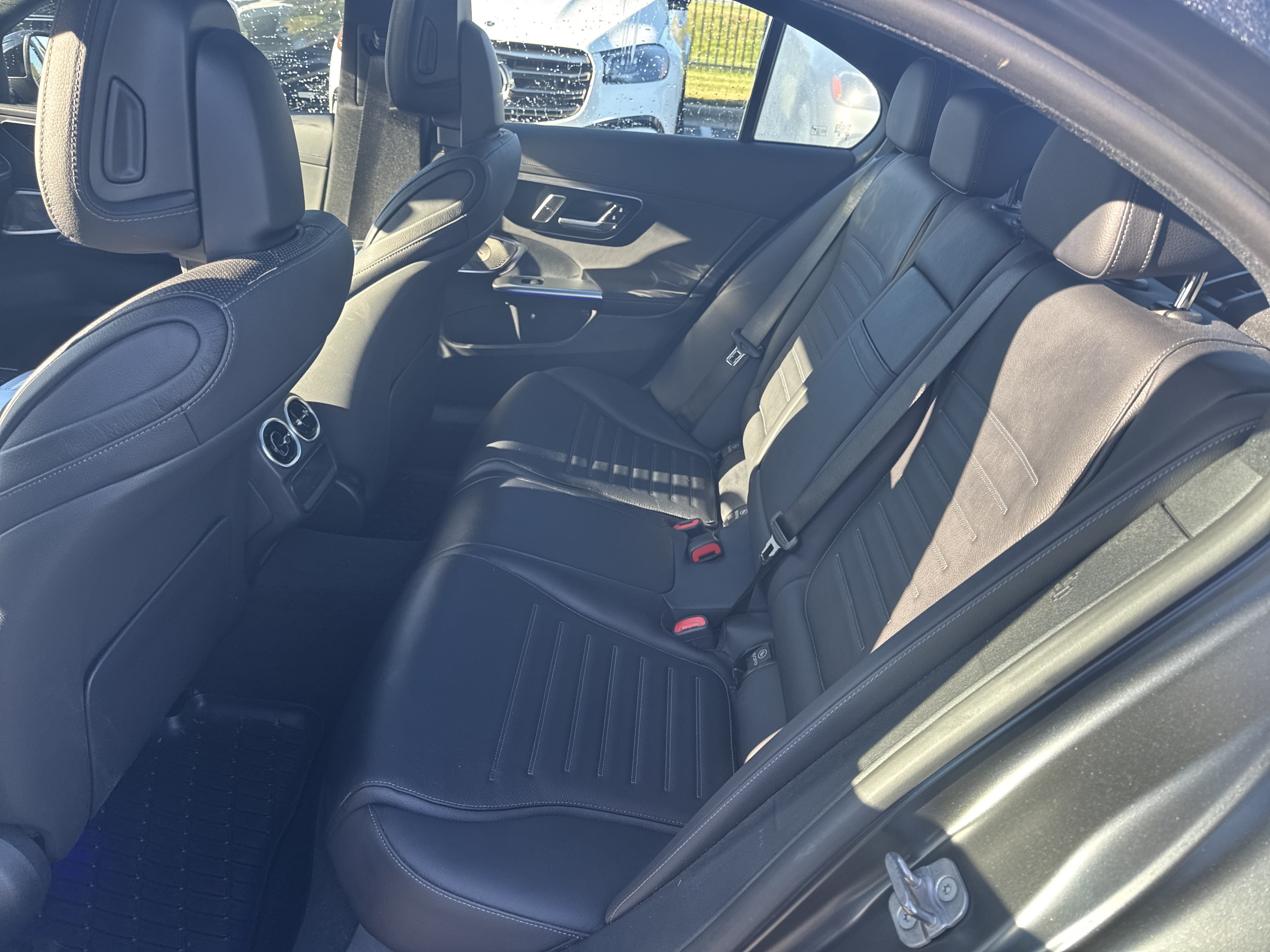 Used 2024 Mercedes-Benz C 43 AMG 4MATIC Sedan image 32
