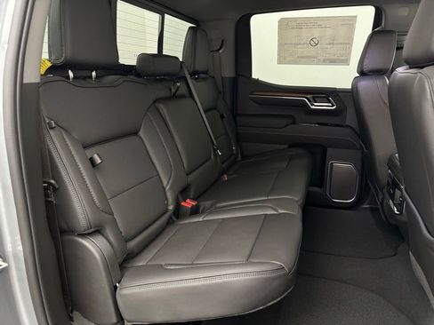 New 2026 GMC Sierra 1500 Denali w/ Denali Reserve Package image 40