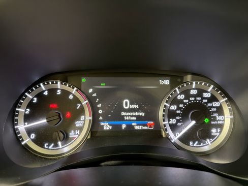 Used 2025 Toyota Highlander XLE image 16